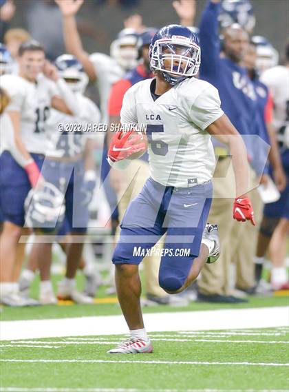 Thumbnail 3 in St. Thomas More vs. Lafayette Christian Academy(LHSAA Division II Select Final) photogallery.