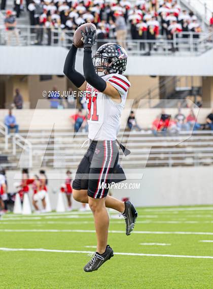 Thumbnail 3 in Lake Travis vs. North Shore (UIL 6A D1 Football Semifinals) photogallery.