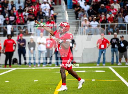 Thumbnail 2 in Lake Travis vs. North Shore (UIL 6A D1 Football Semifinals) photogallery.