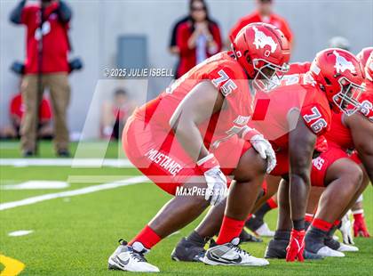 Thumbnail 3 in Lake Travis vs. North Shore (UIL 6A D1 Football Semifinals) photogallery.