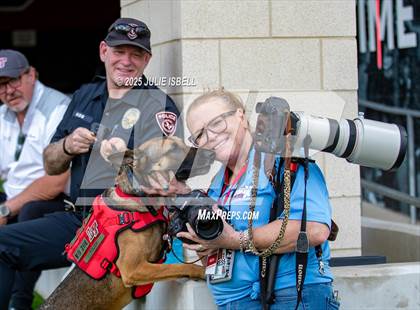 Thumbnail 3 in Lake Travis vs. North Shore (UIL 6A D1 Football Semifinals) photogallery.