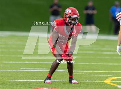 Thumbnail 3 in Lake Travis vs. North Shore (UIL 6A D1 Football Semifinals) photogallery.