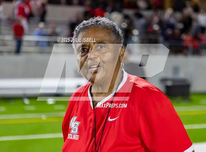 Thumbnail 3 in Lake Travis vs. North Shore (UIL 6A D1 Football Semifinals) photogallery.