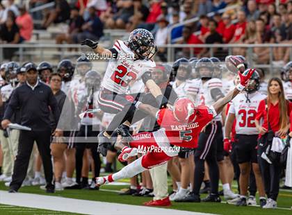Thumbnail 2 in Lake Travis vs. North Shore (UIL 6A D1 Football Semifinals) photogallery.