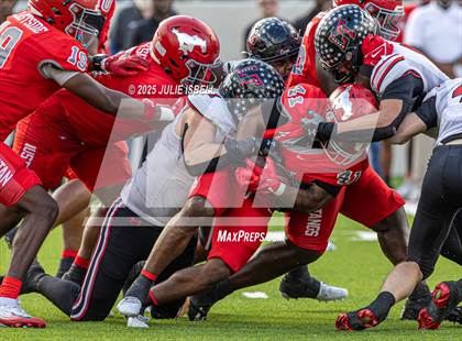 Thumbnail 3 in Lake Travis vs. North Shore (UIL 6A D1 Football Semifinals) photogallery.