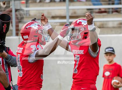 Thumbnail 2 in Lake Travis vs. North Shore (UIL 6A D1 Football Semifinals) photogallery.