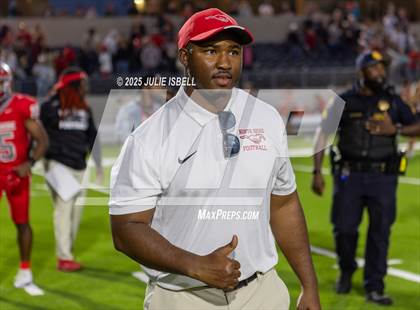 Thumbnail 2 in Lake Travis vs. North Shore (UIL 6A D1 Football Semifinals) photogallery.