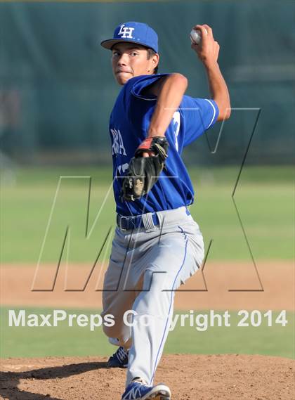 Thumbnail 1 in La Habra @ Troy photogallery.