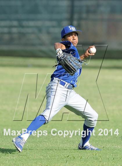 Thumbnail 3 in La Habra @ Troy photogallery.