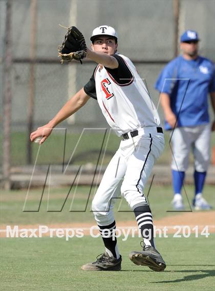 Thumbnail 2 in La Habra @ Troy photogallery.