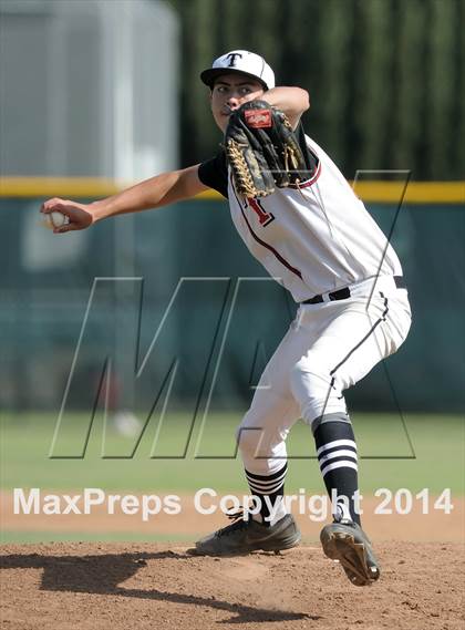 Thumbnail 1 in La Habra @ Troy photogallery.