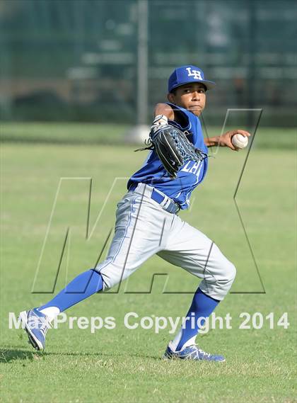 Thumbnail 2 in La Habra @ Troy photogallery.