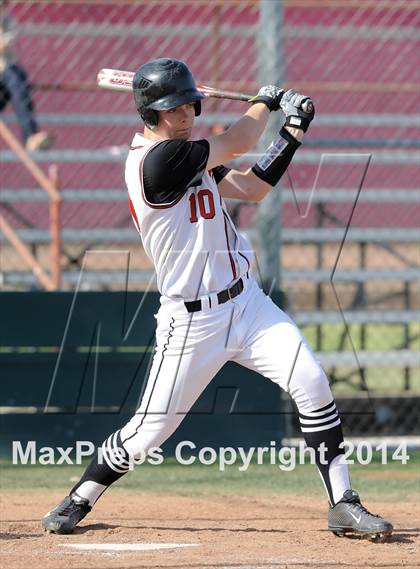 Thumbnail 2 in La Habra @ Troy photogallery.