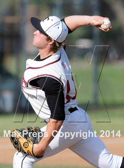 Thumbnail 2 in La Habra @ Troy photogallery.
