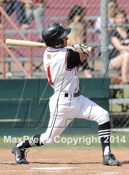 Thumbnail 2 in La Habra @ Troy photogallery.