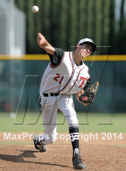 Thumbnail 3 in La Habra @ Troy photogallery.