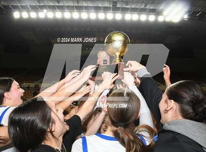 Thumbnail 1 in O'Connor vs. Perry (AIA 6A Final - Awards) photogallery.