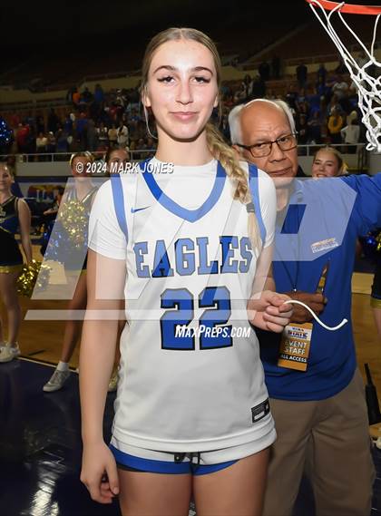 Thumbnail 1 in O'Connor vs. Perry (AIA 6A Final - Awards) photogallery.
