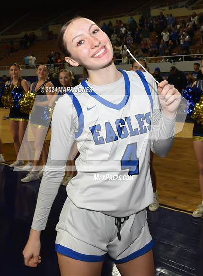 Thumbnail 3 in O'Connor vs. Perry (AIA 6A Final - Awards) photogallery.