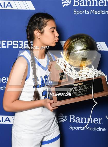 Thumbnail 3 in O'Connor vs. Perry (AIA 6A Final - Awards) photogallery.