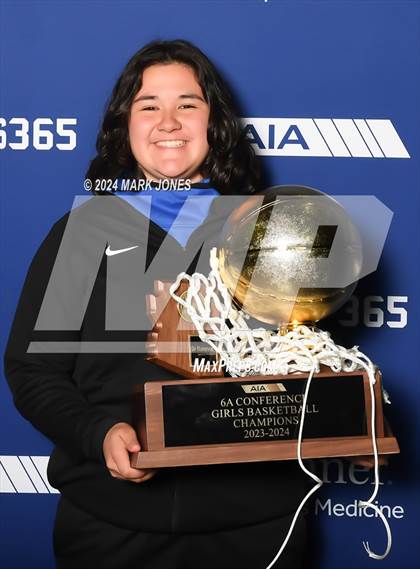 Thumbnail 1 in O'Connor vs. Perry (AIA 6A Final - Awards) photogallery.