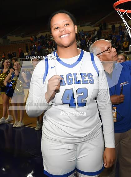 Thumbnail 3 in O'Connor vs. Perry (AIA 6A Final - Awards) photogallery.