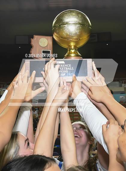 Thumbnail 2 in O'Connor vs. Perry (AIA 6A Final - Awards) photogallery.