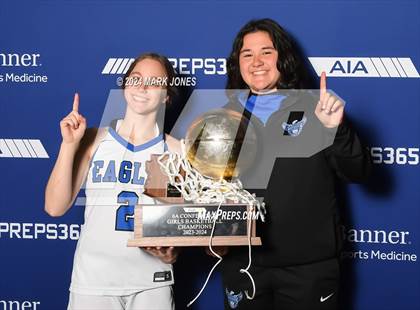 Thumbnail 1 in O'Connor vs. Perry (AIA 6A Final - Awards) photogallery.