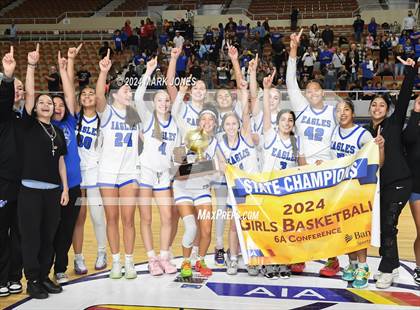 Thumbnail 1 in O'Connor vs. Perry (AIA 6A Final - Awards) photogallery.