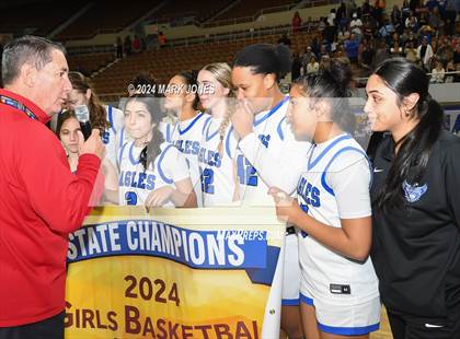 Thumbnail 3 in O'Connor vs. Perry (AIA 6A Final - Awards) photogallery.