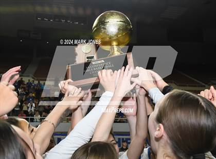 Thumbnail 3 in O'Connor vs. Perry (AIA 6A Final - Awards) photogallery.