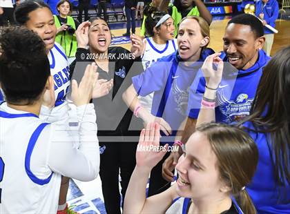 Thumbnail 3 in O'Connor vs. Perry (AIA 6A Final - Awards) photogallery.