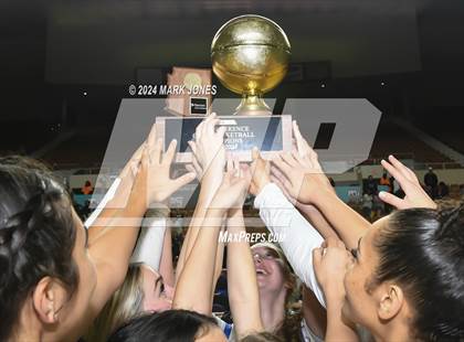 Thumbnail 1 in O'Connor vs. Perry (AIA 6A Final - Awards) photogallery.