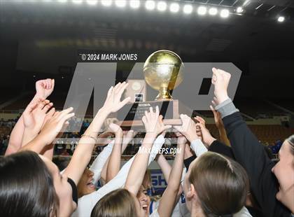 Thumbnail 2 in O'Connor vs. Perry (AIA 6A Final - Awards) photogallery.