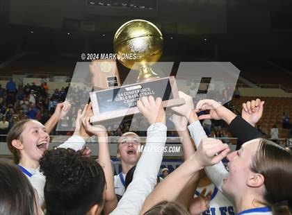 Thumbnail 1 in O'Connor vs. Perry (AIA 6A Final - Awards) photogallery.