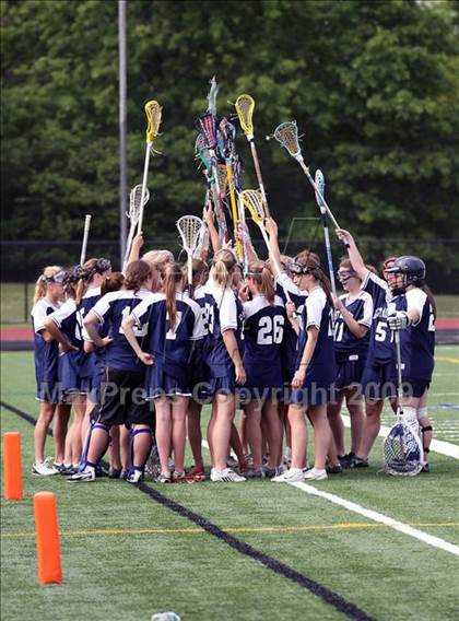 Thumbnail 3 in Amherst Central vs East Aurora (Section 5 Class C Final) photogallery.