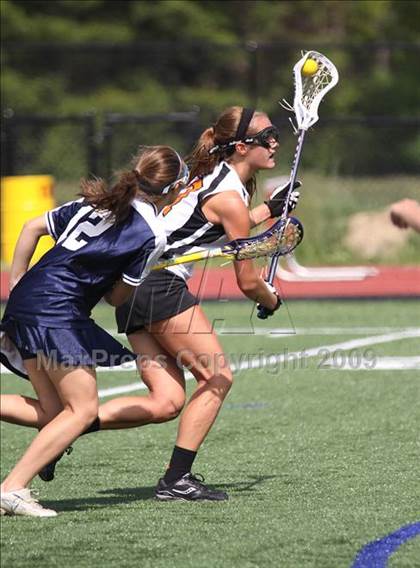 Thumbnail 1 in Amherst Central vs East Aurora (Section 5 Class C Final) photogallery.