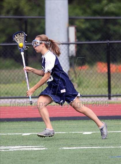 Thumbnail 2 in Amherst Central vs East Aurora (Section 5 Class C Final) photogallery.