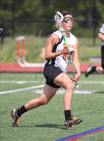 Thumbnail 3 in Amherst Central vs East Aurora (Section 5 Class C Final) photogallery.