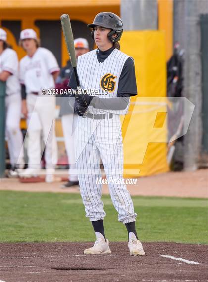 Thumbnail 2 in Gilbert vs. Desert Ridge (Bob Everett Classic) photogallery.