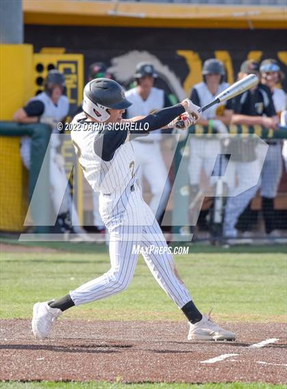 Thumbnail 3 in Gilbert vs. Desert Ridge (Bob Everett Classic) photogallery.