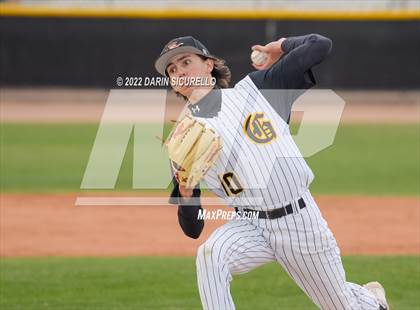Thumbnail 2 in Gilbert vs. Desert Ridge (Bob Everett Classic) photogallery.