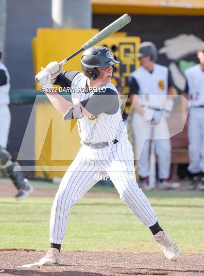 Thumbnail 1 in Gilbert vs. Desert Ridge (Bob Everett Classic) photogallery.