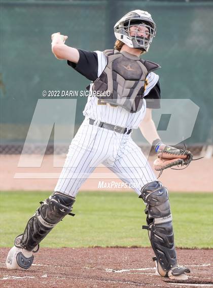 Thumbnail 3 in Gilbert vs. Desert Ridge (Bob Everett Classic) photogallery.