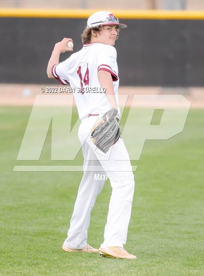 Thumbnail 3 in Gilbert vs. Desert Ridge (Bob Everett Classic) photogallery.