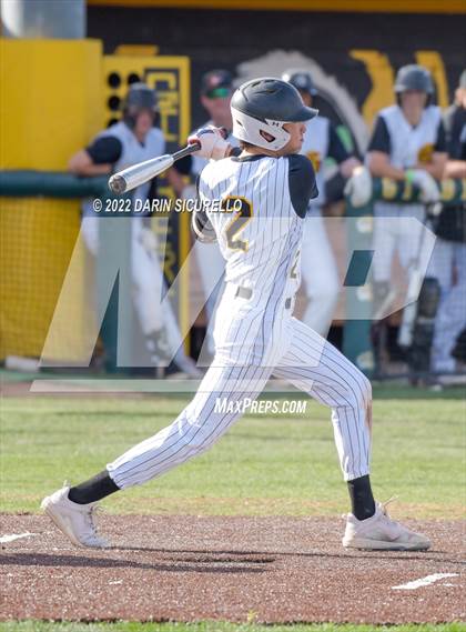 Thumbnail 1 in Gilbert vs. Desert Ridge (Bob Everett Classic) photogallery.