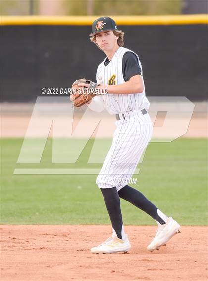 Thumbnail 3 in Gilbert vs. Desert Ridge (Bob Everett Classic) photogallery.