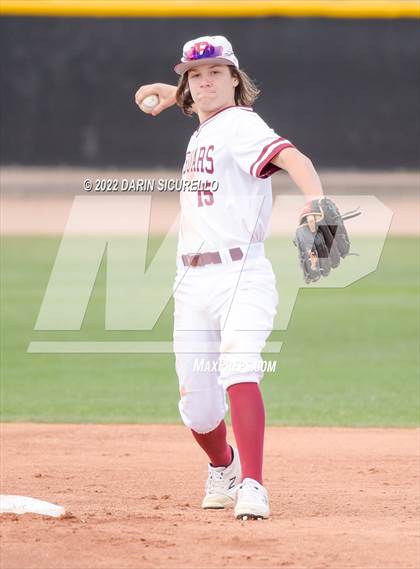Thumbnail 2 in Gilbert vs. Desert Ridge (Bob Everett Classic) photogallery.