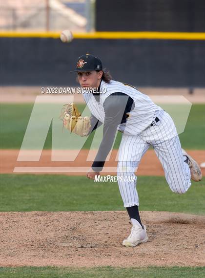 Thumbnail 1 in Gilbert vs. Desert Ridge (Bob Everett Classic) photogallery.