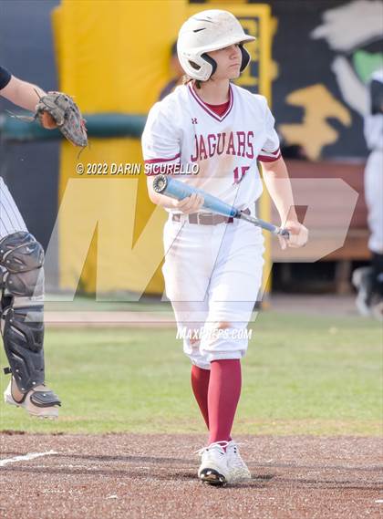 Thumbnail 1 in Gilbert vs. Desert Ridge (Bob Everett Classic) photogallery.